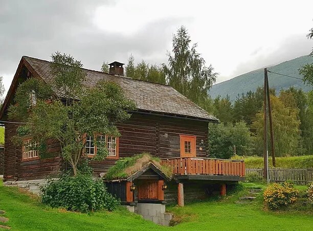 Stor hytte på Holungsøy camping